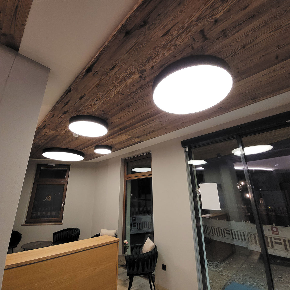 LED ceiling light UGR<19 2H, black, 60W|70W, IP42, DN800, ColorSwitch 2700|3000|4000K, dimmable