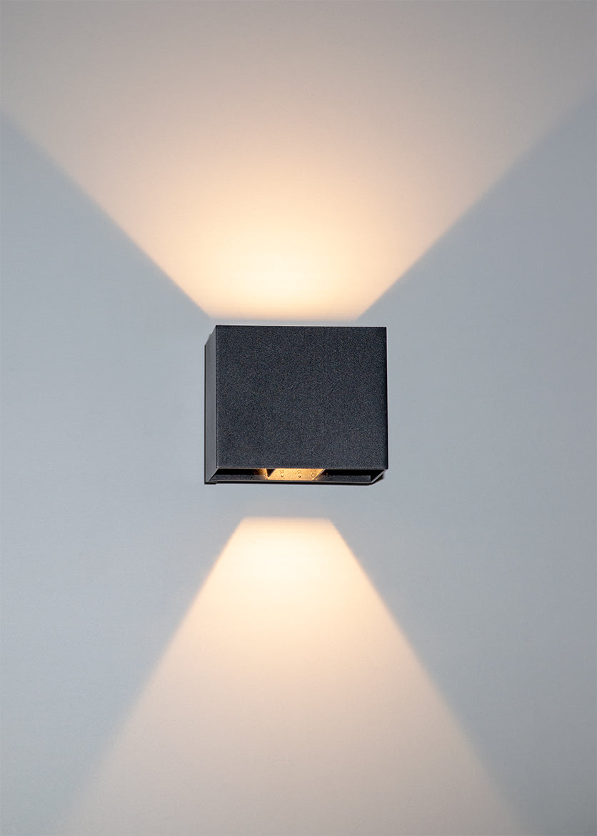DOTLUX LED wall light BEAMO 10W 3000K black