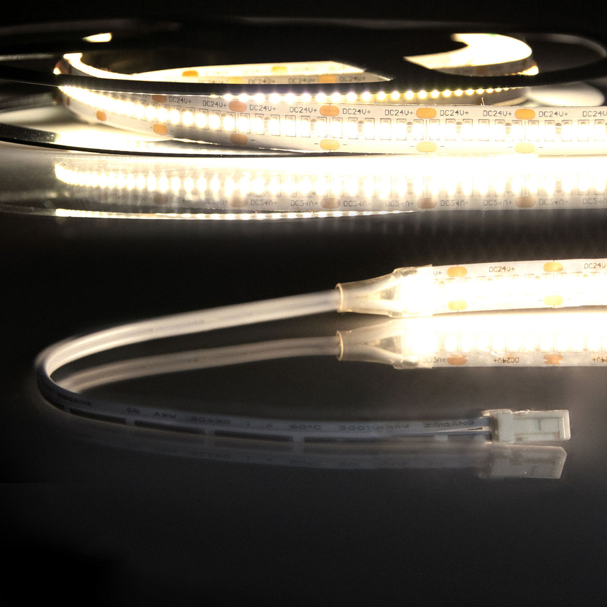 LED CRI930 MiniAMP flex ribbon, 24V DC, 6W, IP20, 3000K, 500cm, both. 30cm cable + maleAMP, 300 LED/m