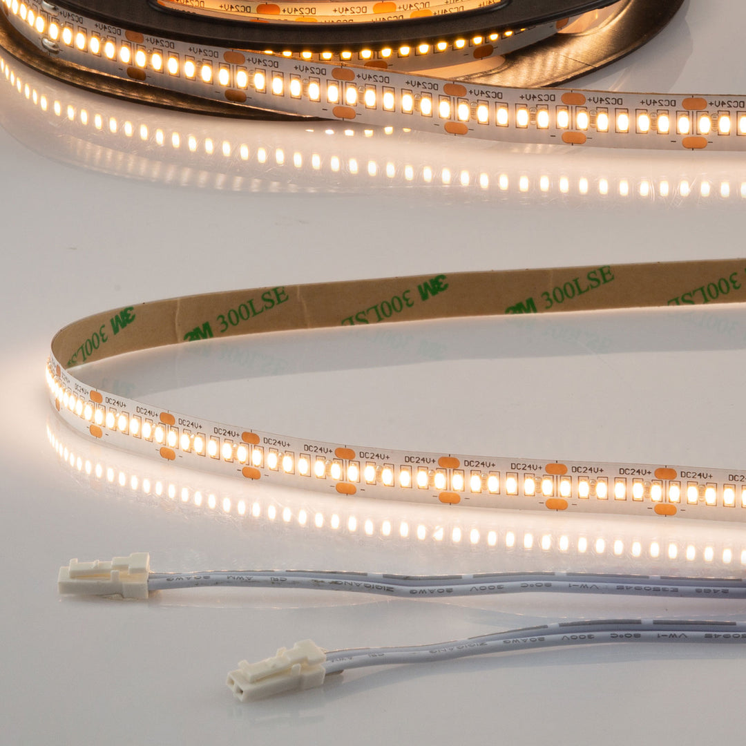 LED CRI930 MiniAMP flex ribbon, 24V DC, 6W, IP20, 3000K, 500cm, both. 30cm cable + maleAMP, 300 LED/m