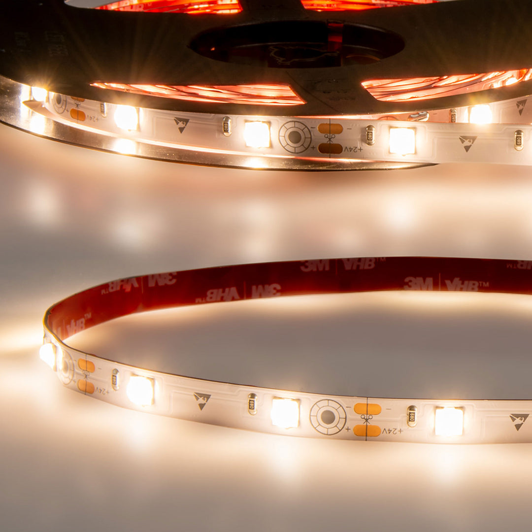 LED HEQ830 flex ribbon lens 160°, 24V DC, 17W, IP20, 3000K, 5m roll, 28 LED/m