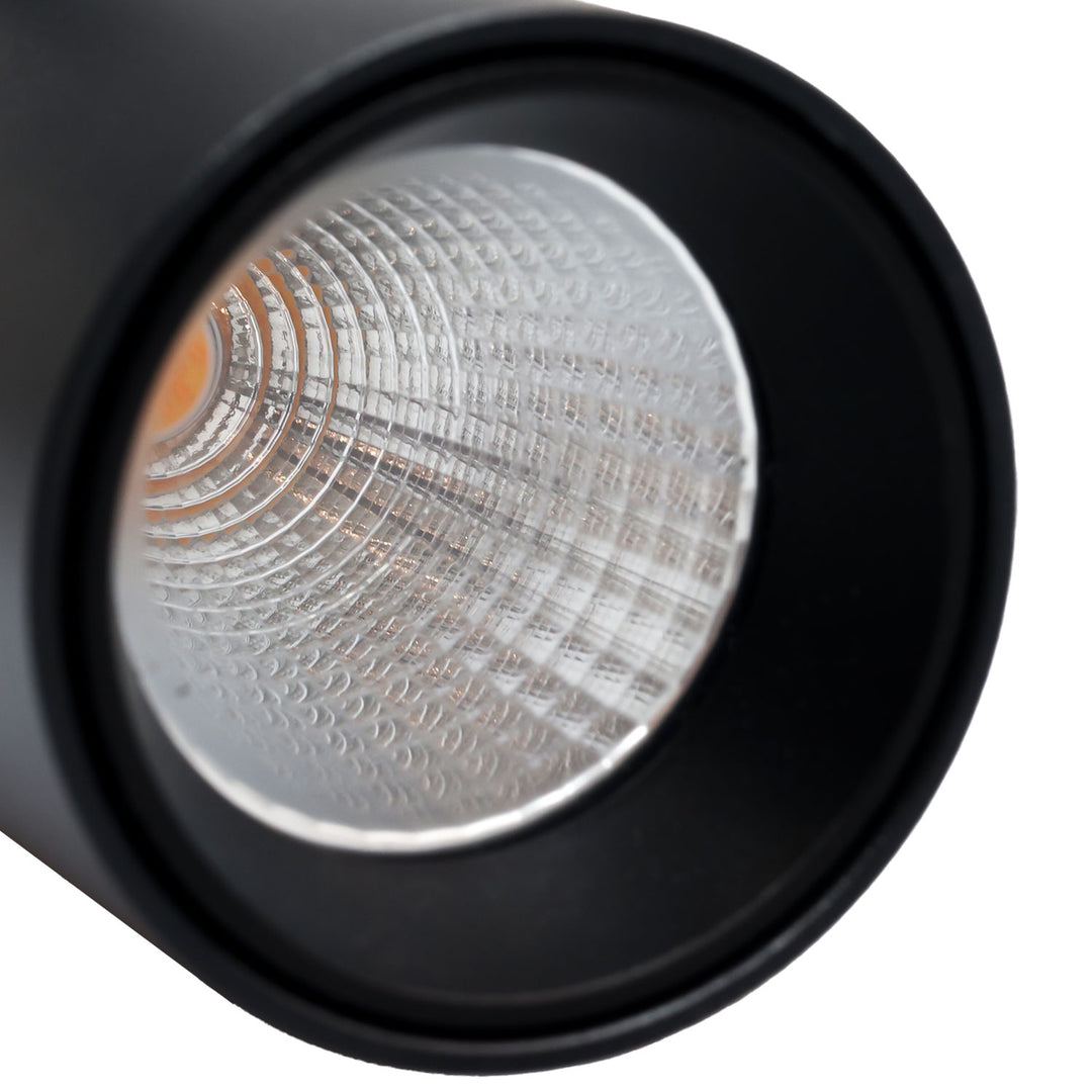 Track48 track spotlight, black, 12W, 30°, UGR<19, 48V DC, 1800-4000K, CRI90, DALI DT8