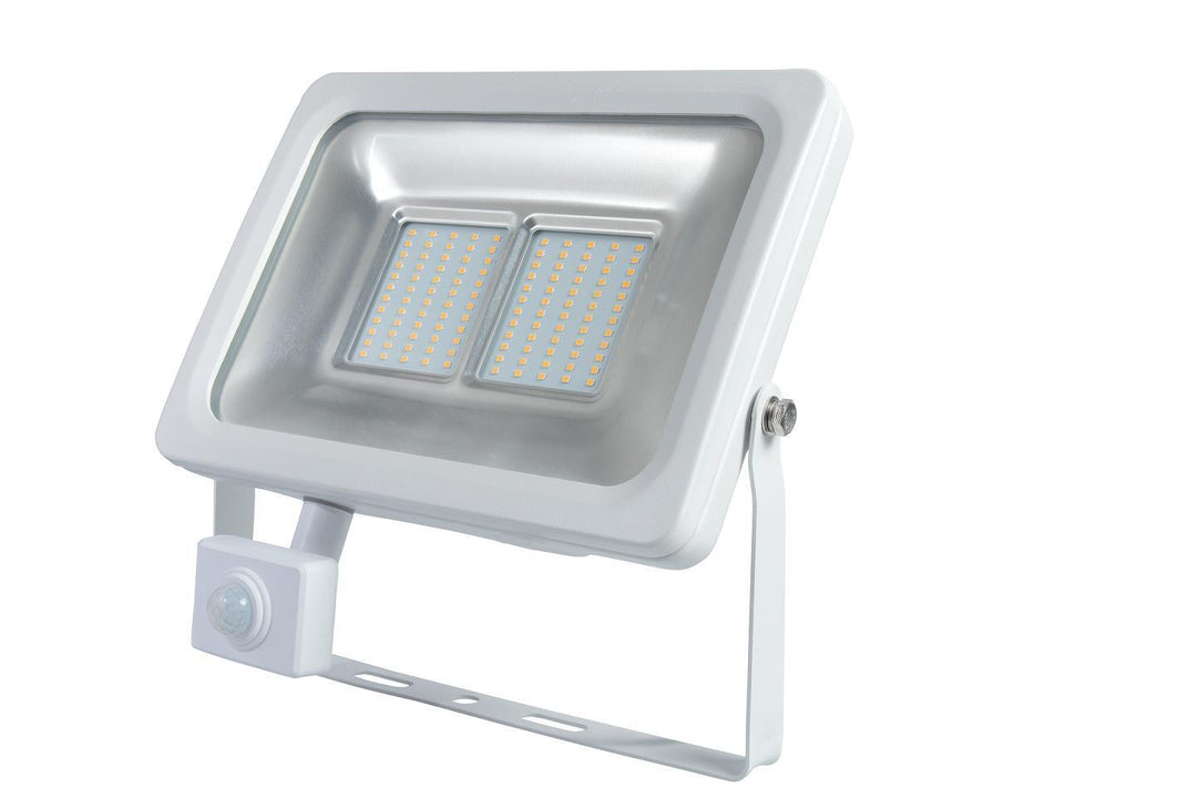 DOTLUX LED spotlight FLOORslim-sensor 50W 3000K with PIR motion detector