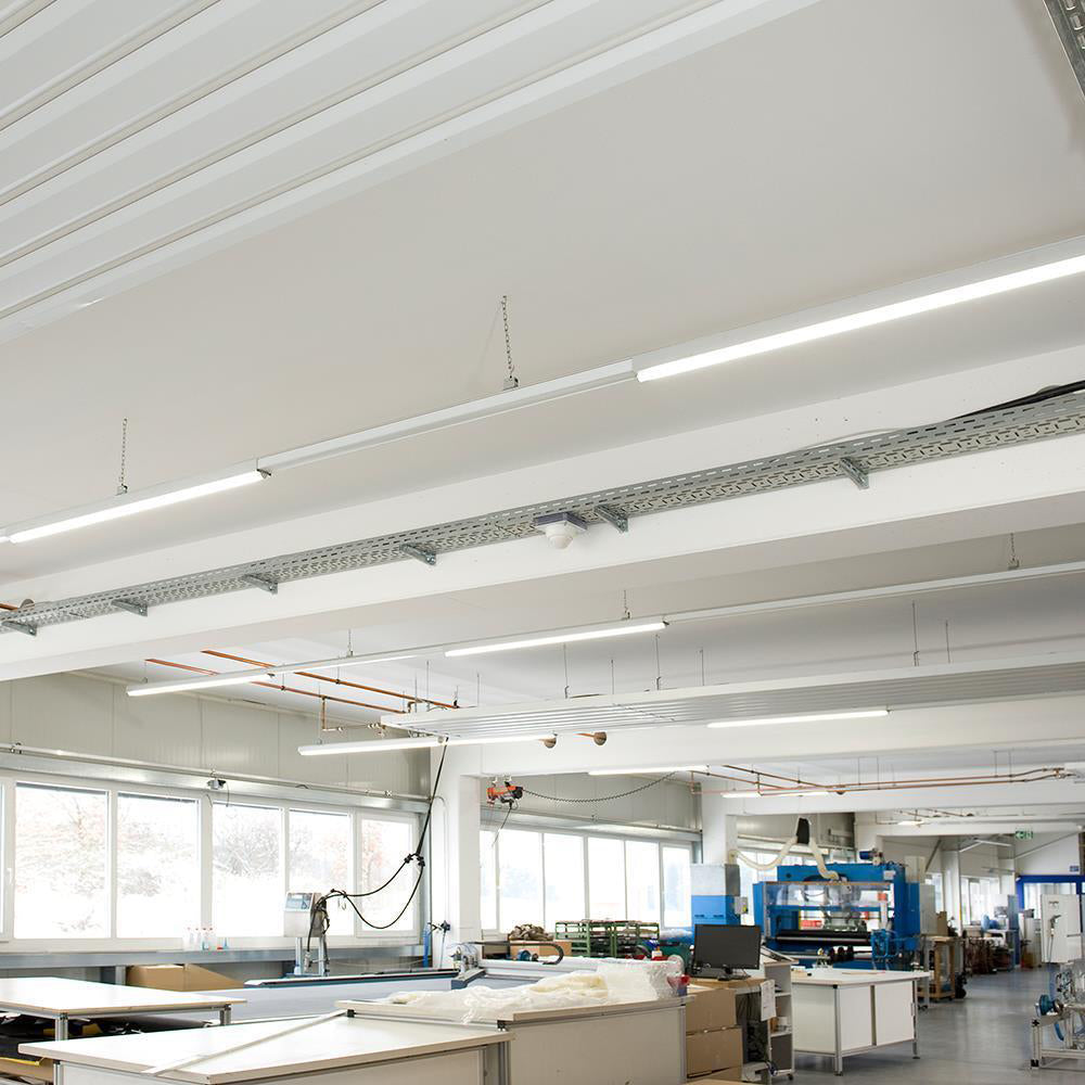 DOTLUX LED-Leuchteneinsatz LINEAlock 1437mm 25-75W 4000K dimmbar 1-10V 60*110°
