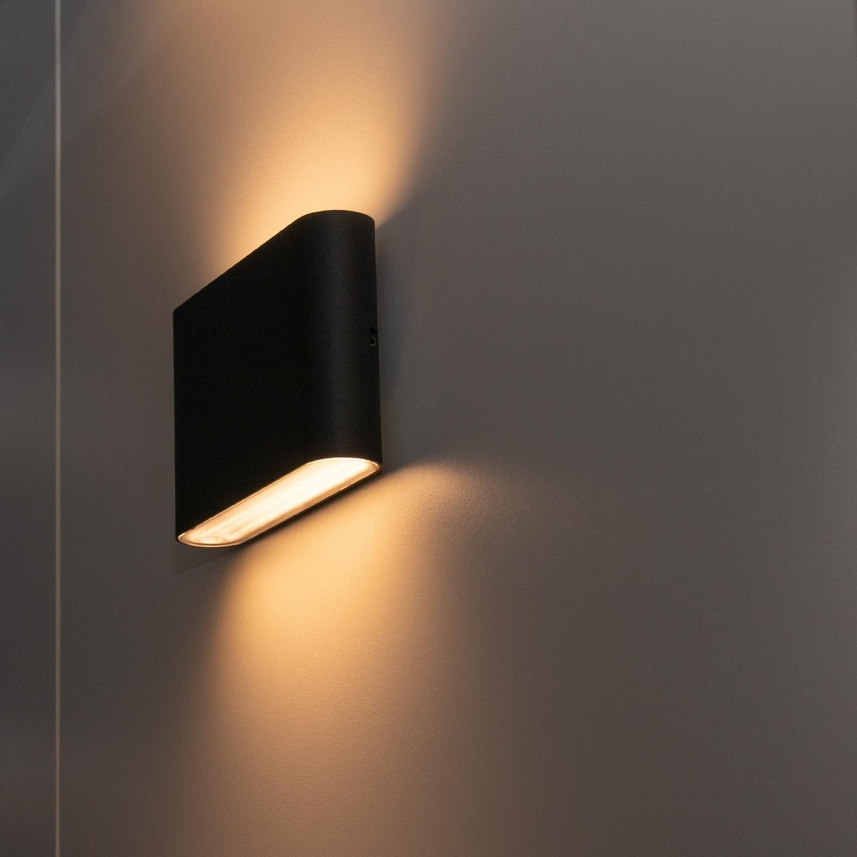DOTLUX LED-Wandleuchte FLASK 10W 3000K schwarz