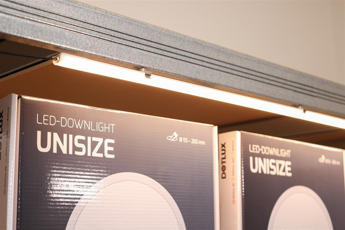 DOTLUX LED shelf light RETAILO 600mm 6W 24V 3000K incl. power supply Plug&amp;Play Set of 4 pieces